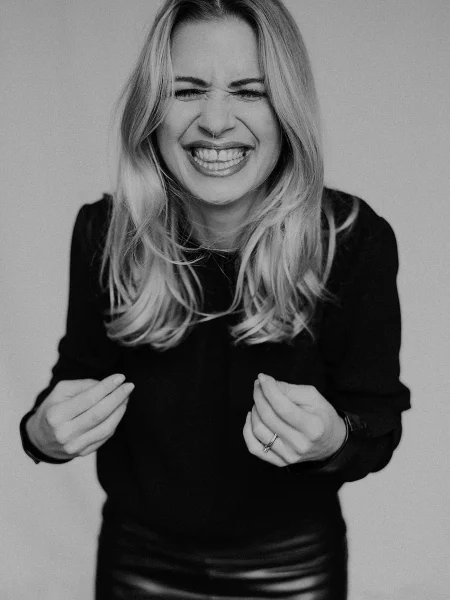 CHARACTER - SUSAN SIDEROPOULOS