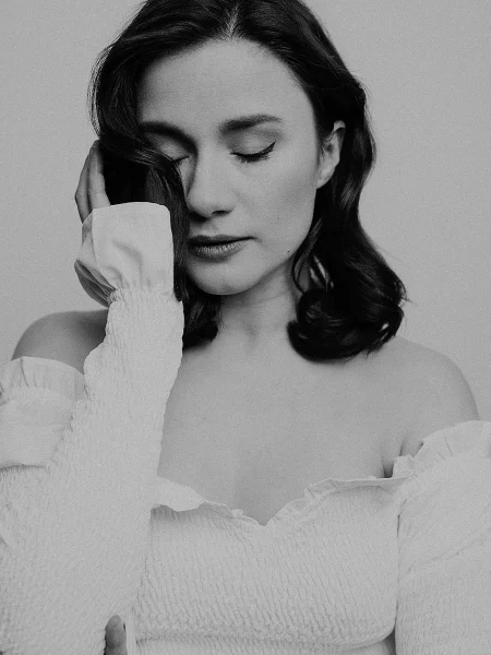 CHARACTER - JEANNINE WACKER