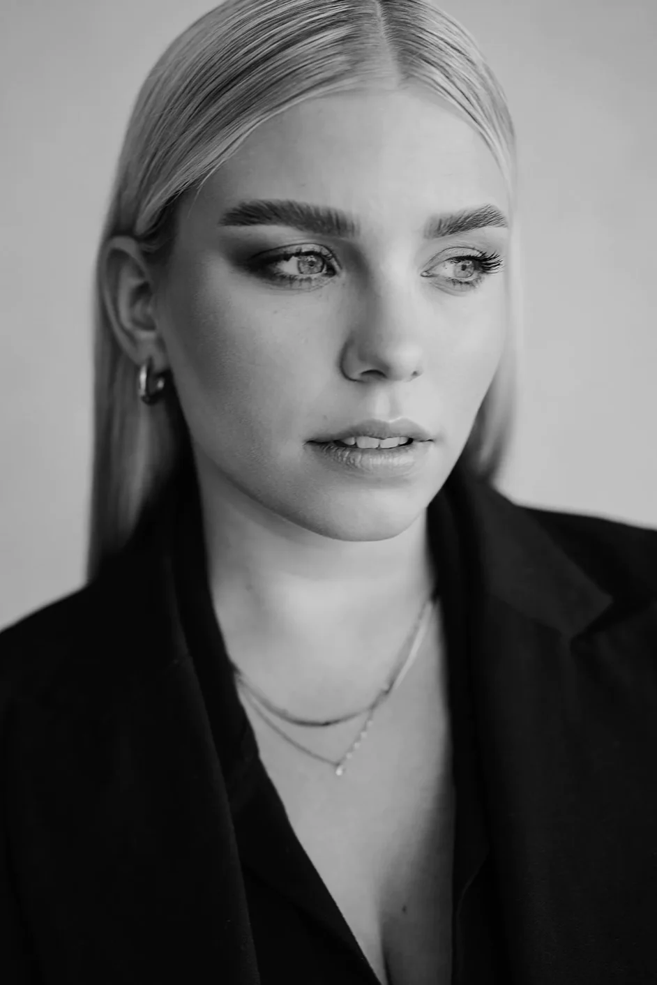 LENA DENISE KRÜGER LENA DENISE KRÜGER