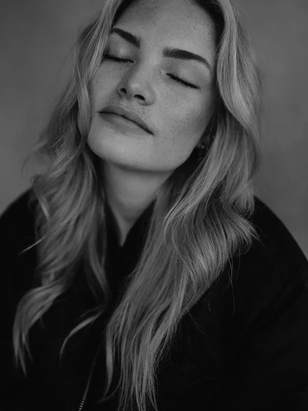 CHARACTER - EMMA THOMAS